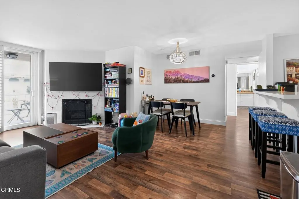 Condominium for sale at 4705 Kester Avenue 116, Los Angeles, CA featuring 2 beds and 2 baths