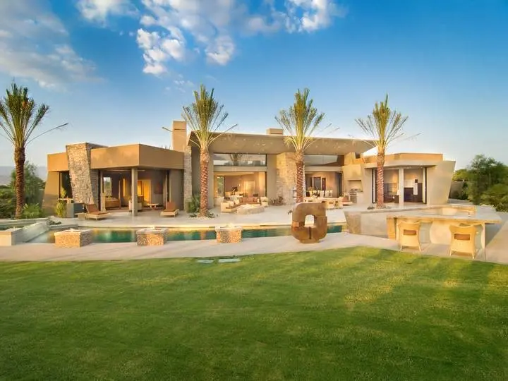 68 Royal Saint Georges Way, Rancho Mirage, CA — listing photo 1