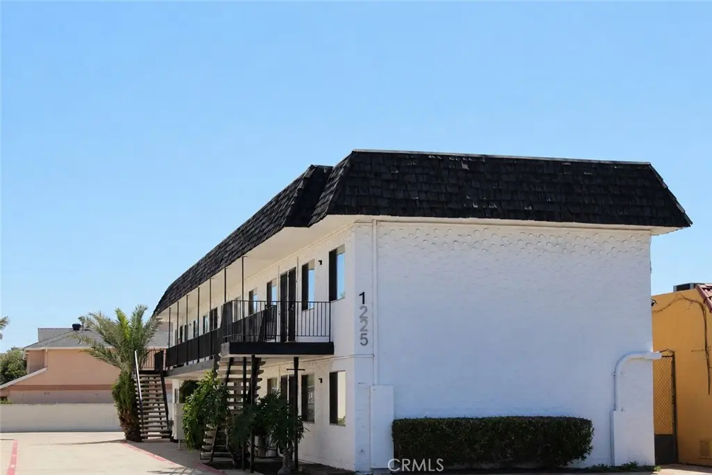 1225 3rd, Chula Vista, CA — listing photo 1