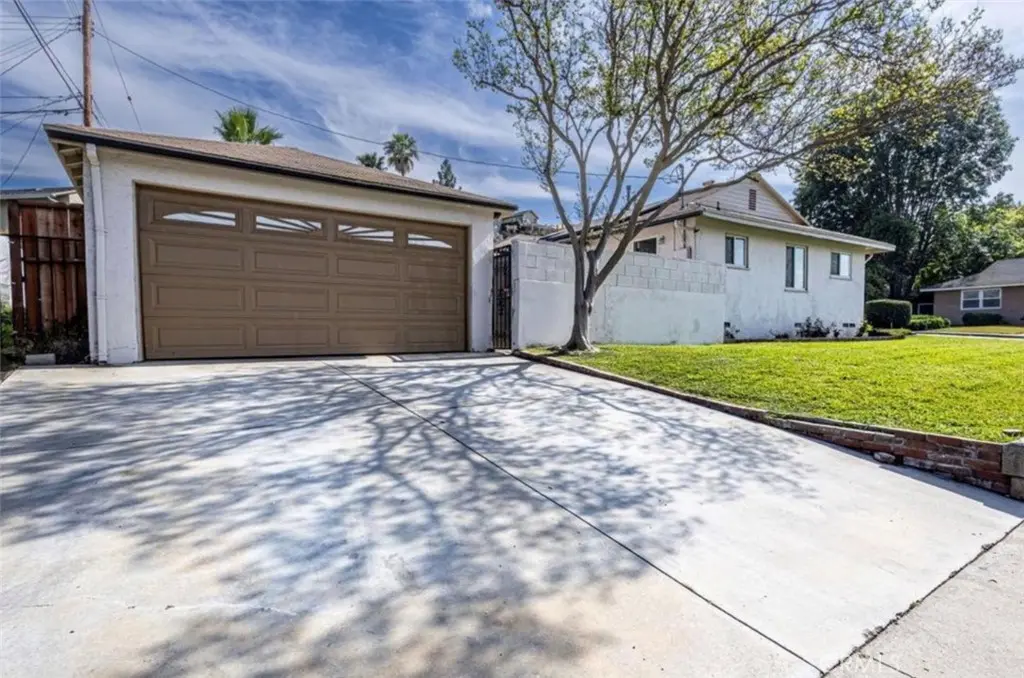 Single Family Residence for rent at 17003 Dubesor, La Puente, CA featuring 3 beds and 1 bath