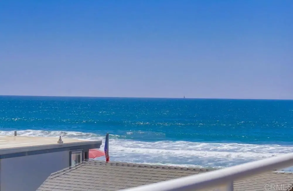 1326 Seacoast Drive, Imperial Beach, CA — listing photo 1