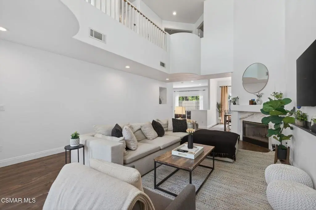 1120 Pan Court, Newbury Park, CA — listing photo 1