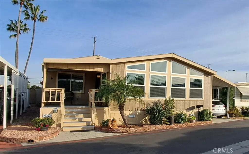 19361 Brookhurst Street 13, Huntington Beach, CA — listing photo 1