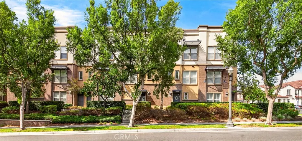 Condominium for sale at 2256 Clark, Fullerton, CA featuring 3 beds and 2 baths