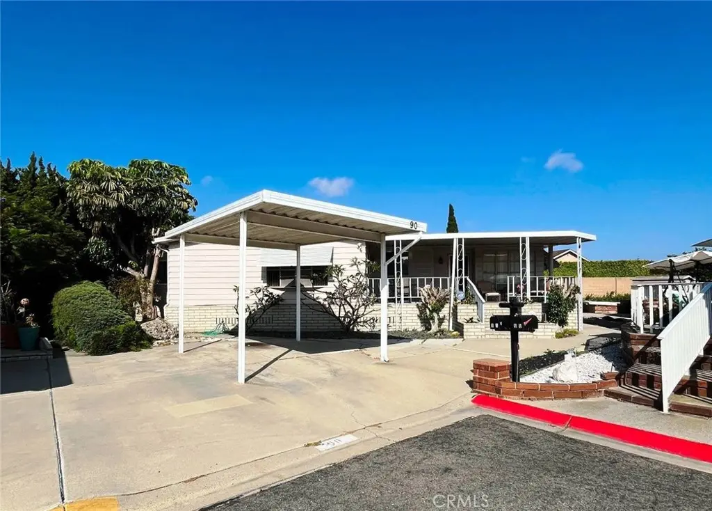 18601 Newland Street 90, Huntington Beach, CA — listing photo 1