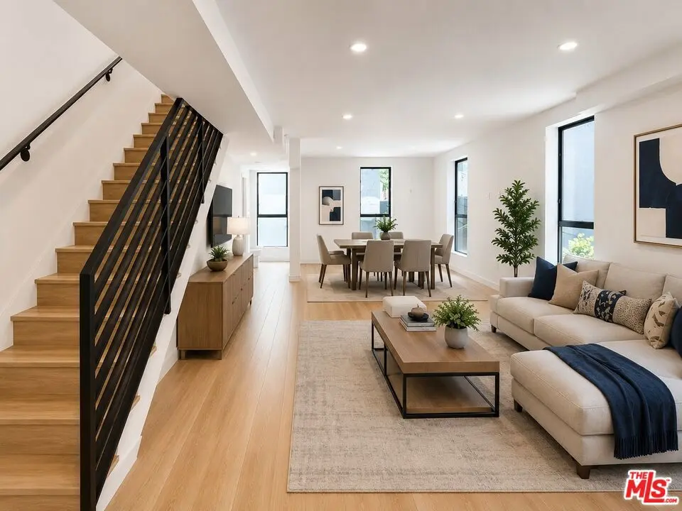 Residential Lease for rent at 1434 N Poinsettia Place 307, Los Angeles, Los Angeles County, CA featuring 2 beds and 2 baths