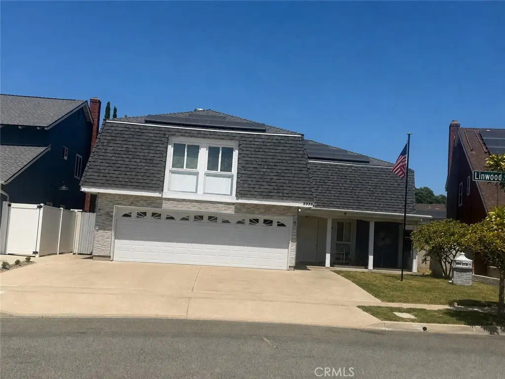 2333 N Linwood, Santa Ana, CA — listing photo 1