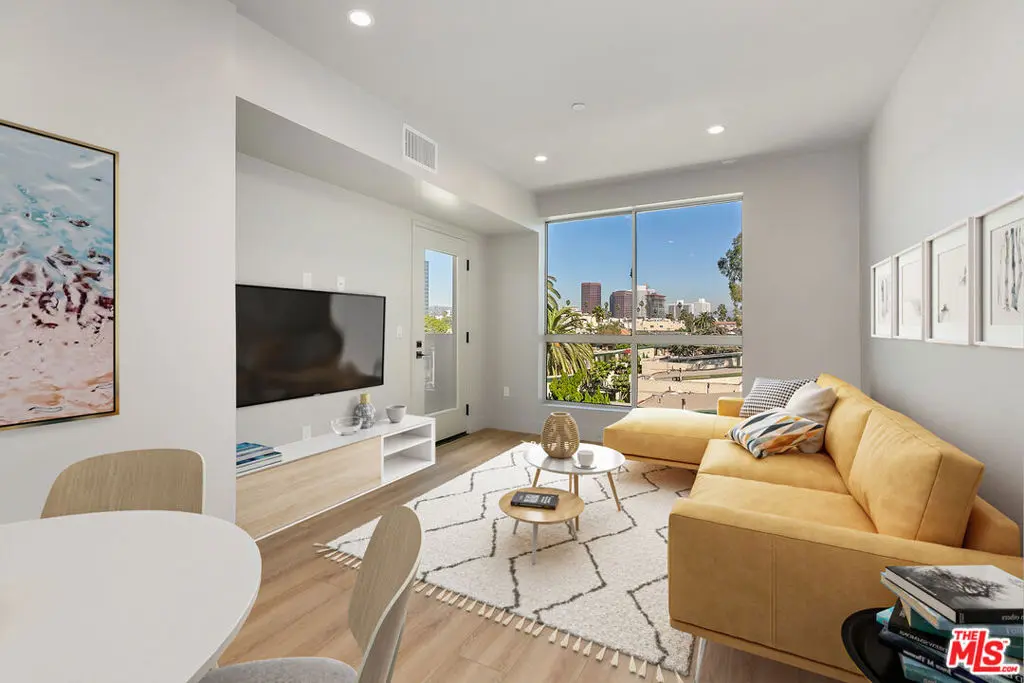Condominium for rent at 12431 Rochester Avenue 411, Los Angeles, CA featuring 2 beds and 3 baths