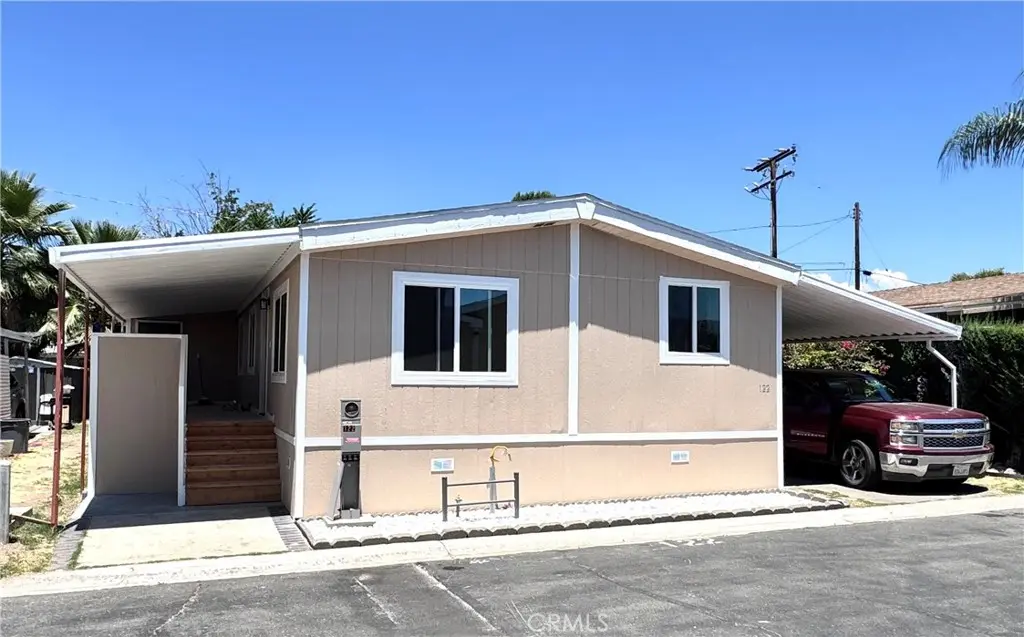 18540 Soledad Canyon Road 122, Canyon Country, CA — listing photo 1