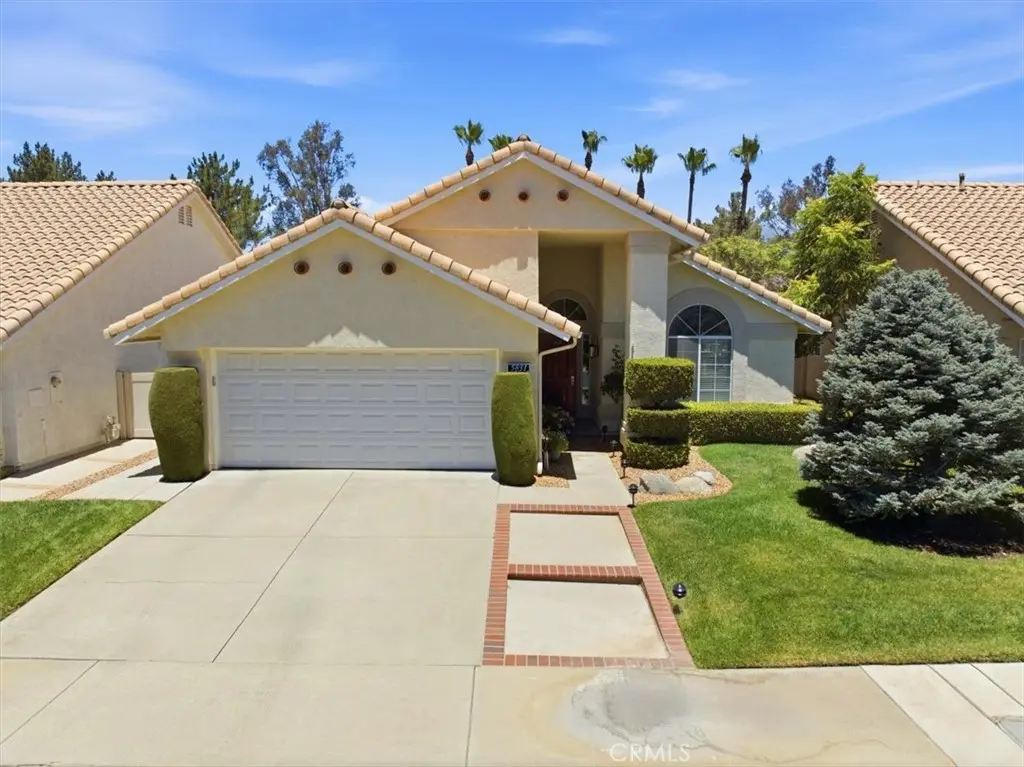 5831 Oakmont, Banning, CA — listing photo 1
