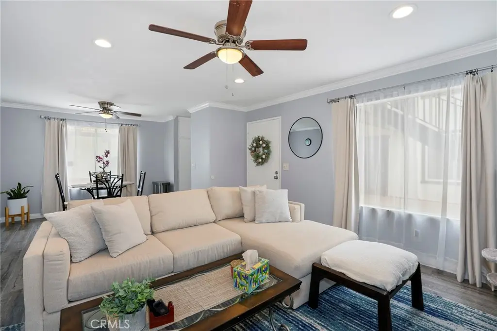 Condominium for sale at 866 Cinnamon Lane 57, Duarte, CA featuring 2 beds and 1 bath