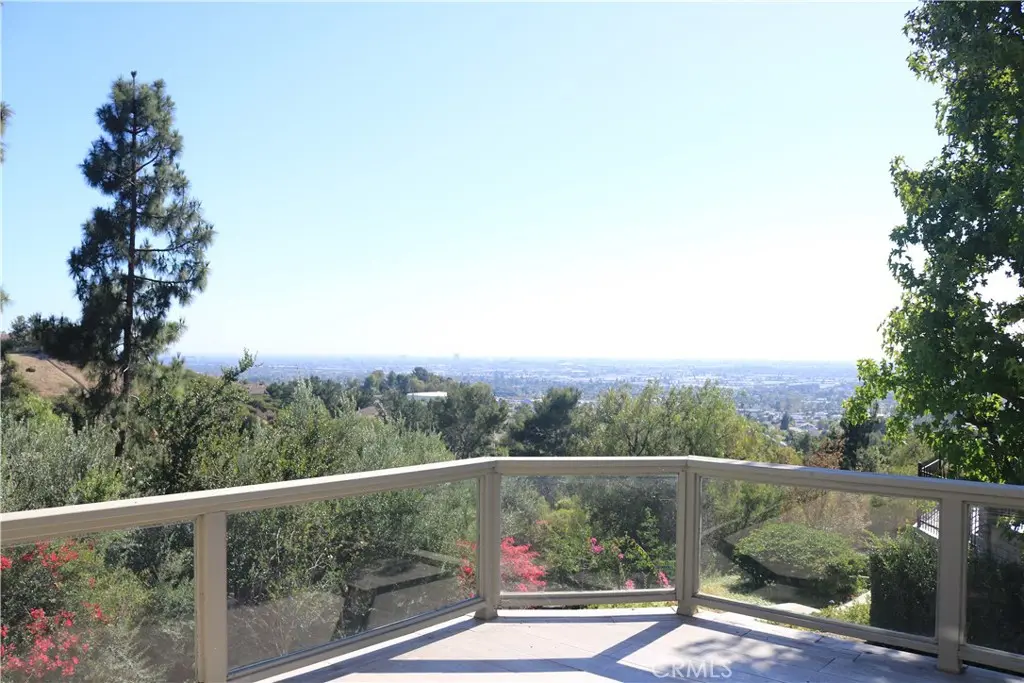 Condominium for rent at 4310 E Terra Vista, Anaheim, CA featuring 3 beds and 3 baths