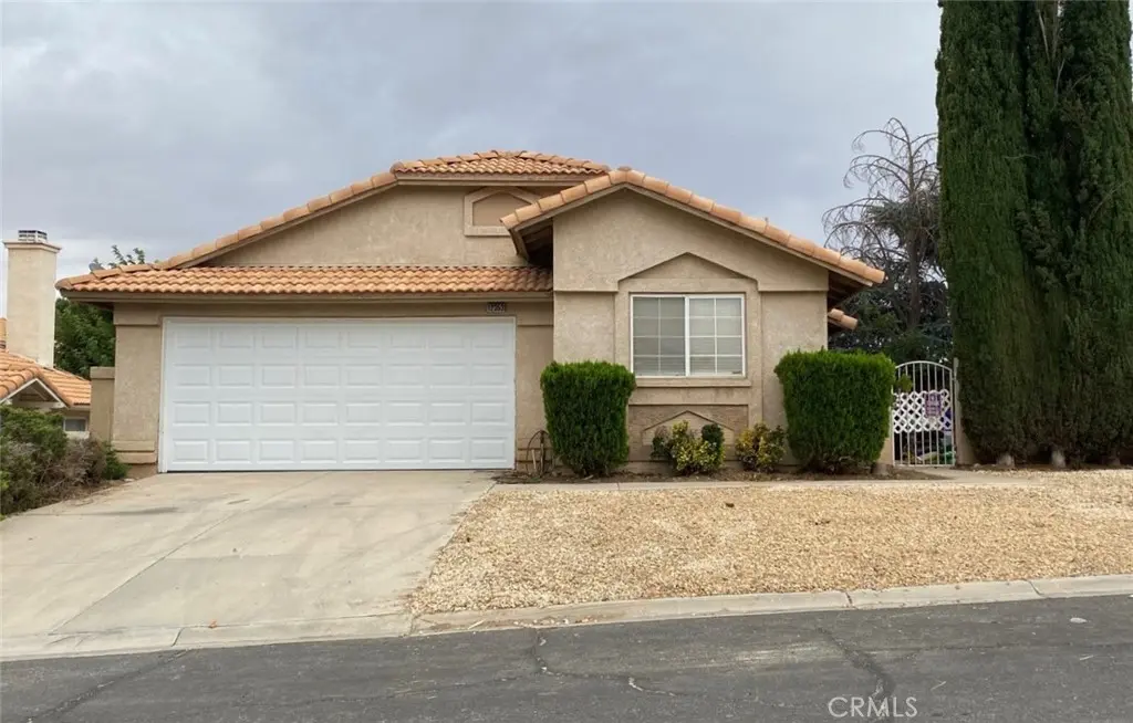 12353 Bridgewood Lane, Victorville, CA — listing photo 1