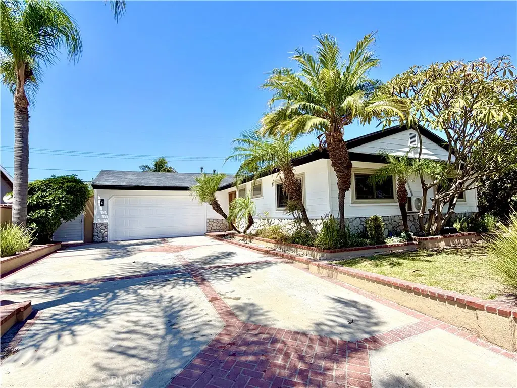 4811 Myra, Cypress, CA — listing photo 1