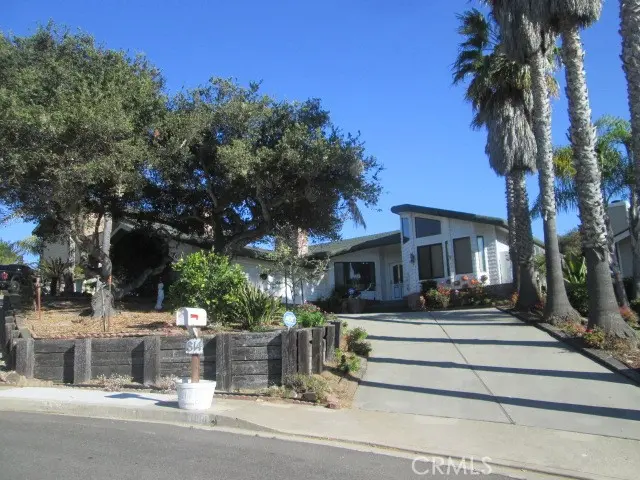 1814 Alma Court, Grover Beach, CA — listing photo 1
