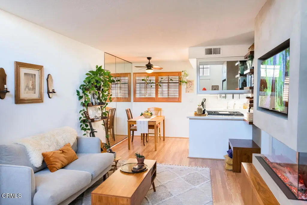 170 N Sierra Bonita Avenue 5, Pasadena, CA — listing photo 1