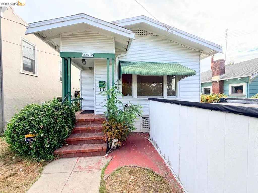 Single Family Residence for sale at 3524 Wisconsin St, Oakland, CA featuring 3 beds and 2 baths