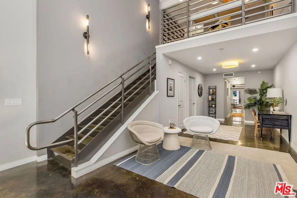 125 N Raymond Avenue 412, Pasadena, CA — listing photo 1