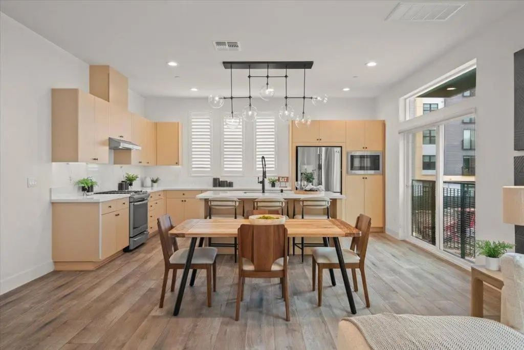 186 Nexus Loop, San Jose, CA — listing photo 1