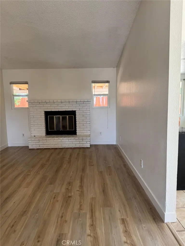 Residential Lease for rent at 1254 E Avenue J6, Lancaster, Los Angeles County, CA featuring 3 beds and 2 baths