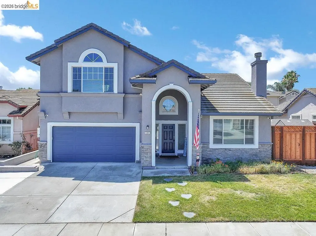 Single Family Residence for sale at 580 Birchwood Rd, Brentwood, CA featuring 4 beds and 3 baths