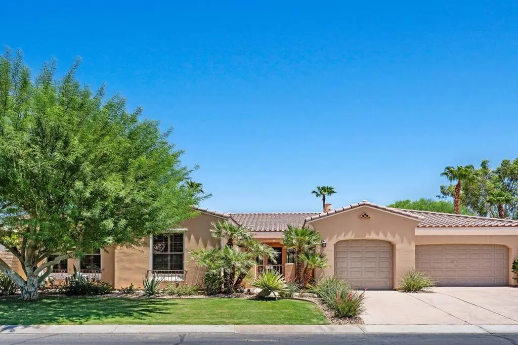 Residential Lease for rent at 48476 Big Horn Drive, La Quinta, Riverside County, CA featuring 4 beds and 4 baths