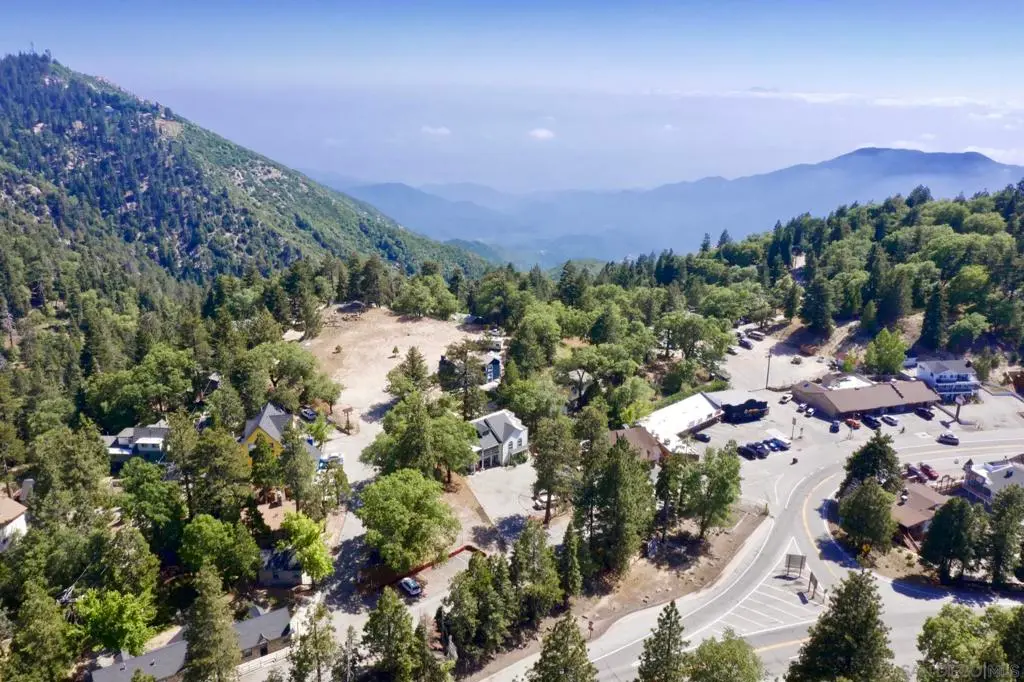 32065 Hunsaker way, Running Springs, CA — listing photo 1