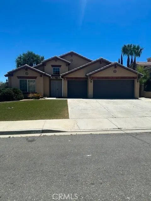 Single Family Residence for rent at 12811 Cimarron, Victorville, CA featuring 5 beds and 3 baths