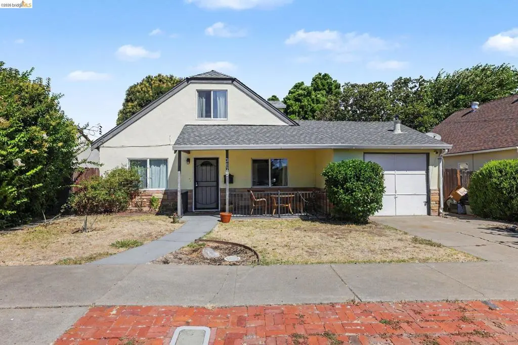 Single Family Residence for sale at 3879 Shasta Cir, Pittsburg, CA featuring 4 beds and 2 baths