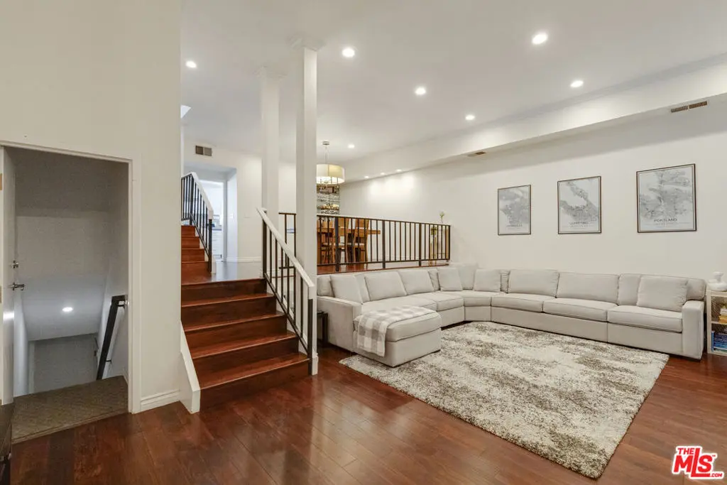 Condominium for sale at 5215 White Oak Avenue 2, Los Angeles, CA featuring 3 beds and 3 baths