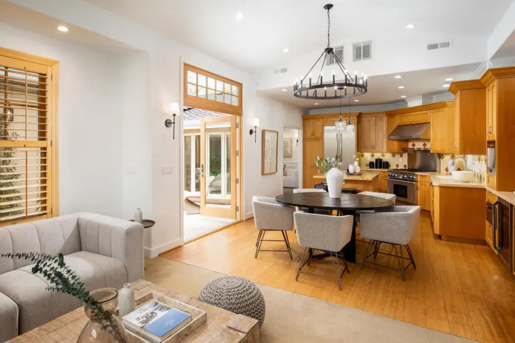 2121 Creeden Way, Mountain View, CA — listing photo 1