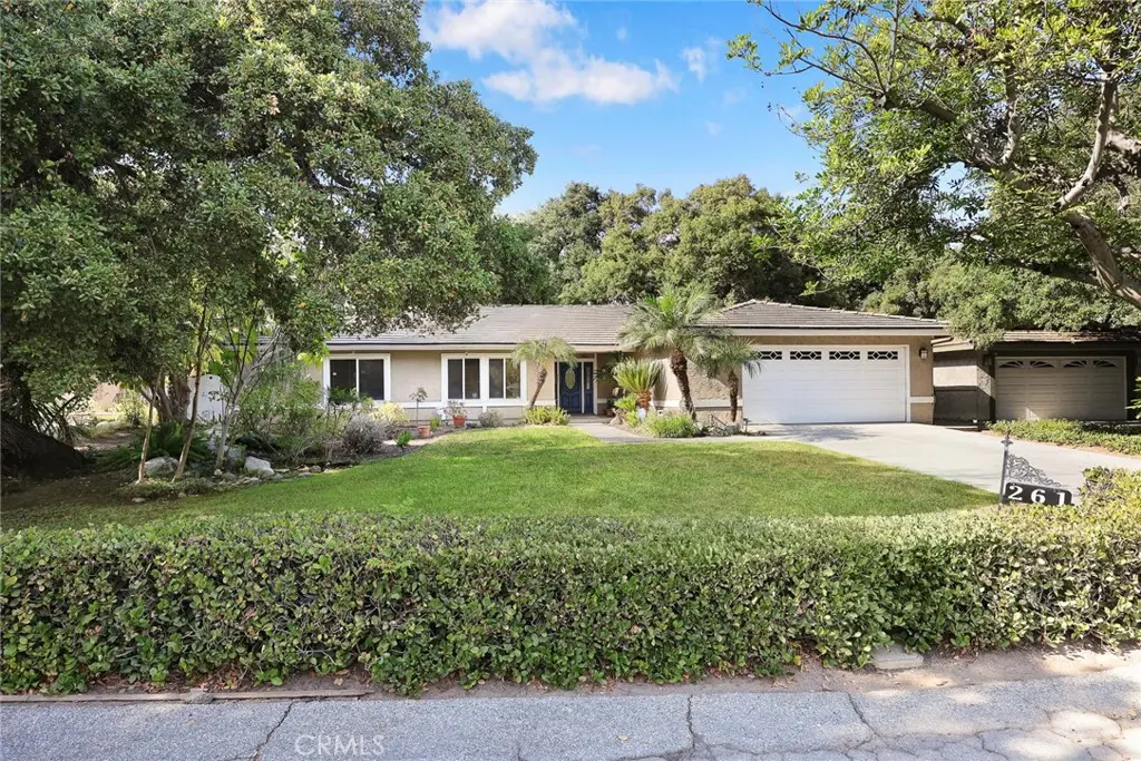 Residential Lease for rent at 261 Oakhurst, Arcadia, Los Angeles County, CA featuring 4 beds and 3 baths