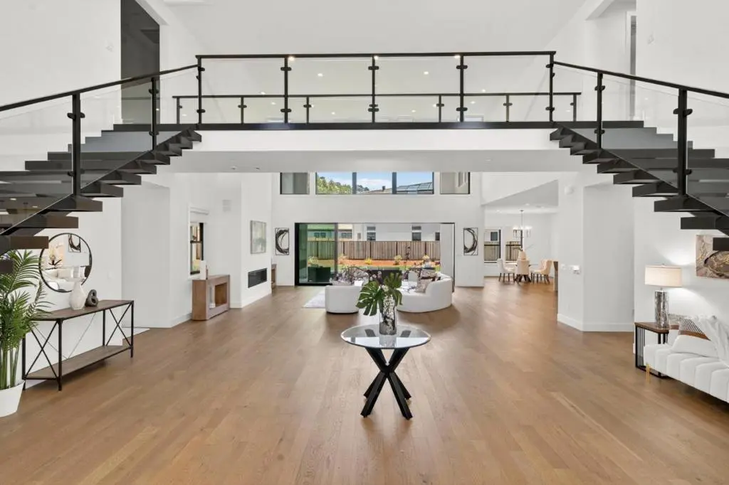 Single Family Residence for sale at 18471 Corte Zapala, Morgan Hill, CA featuring 5 beds and 6 baths