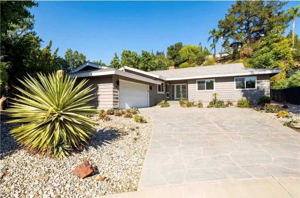 Single Family Residence for rent at 4240 Kingfisher Road, Calabasas, CA featuring 4 beds and 3 baths