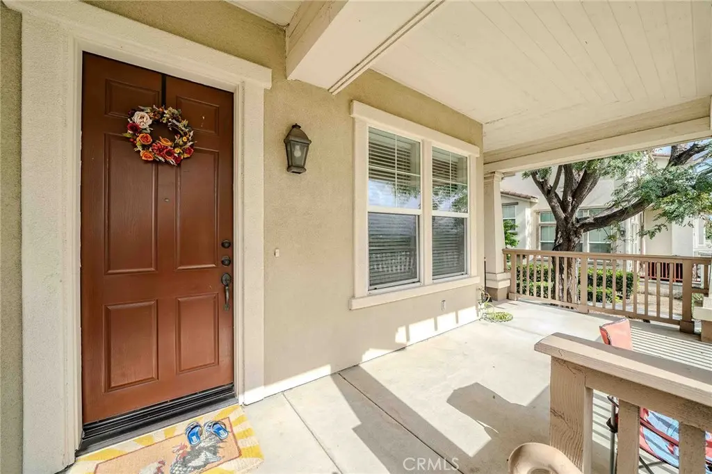 Townhouse for sale at 2090 Arnold, Fullerton, CA featuring 3 beds and 3 baths