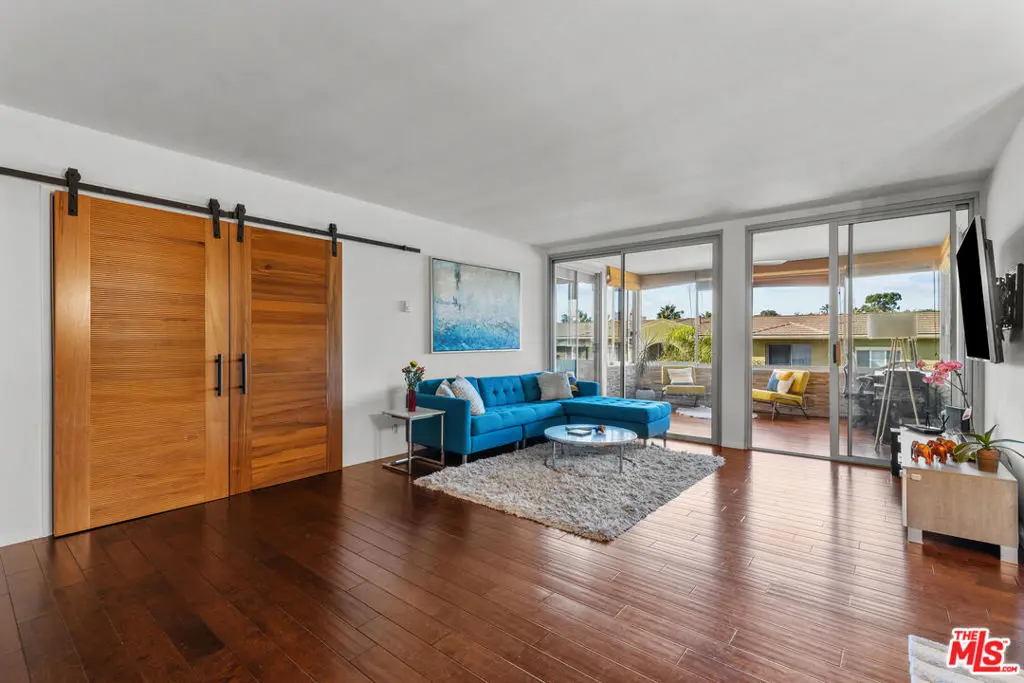 8701 Delgany Avenue 112, Playa Del Rey, CA — listing photo 1