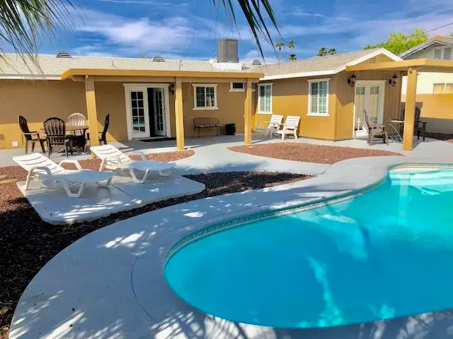 Residential Lease for rent at 73427 Santa Rosa Way, Palm Desert, Riverside County, CA featuring 3 beds and 2 baths