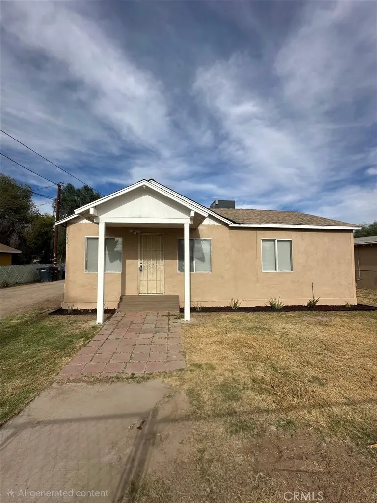 Triplex for sale at 226 Cottonwood Lane, Blythe, CA featuring 4 beds and 3 baths