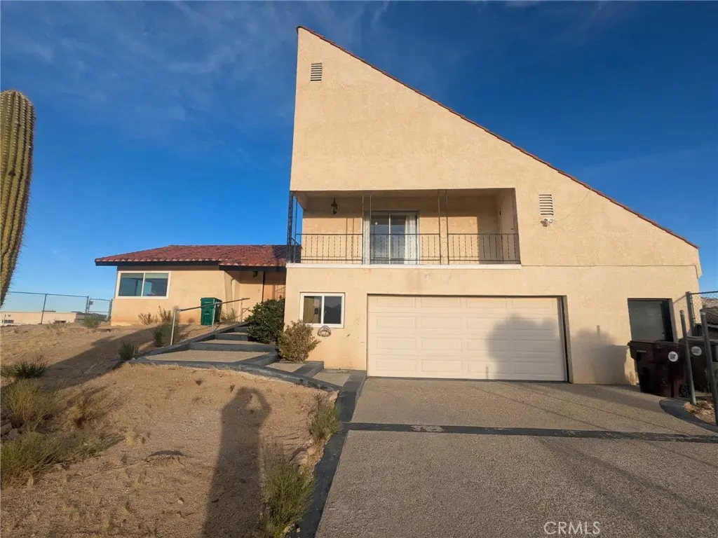 7054 Dryden, Yucca Valley, CA — listing photo 1