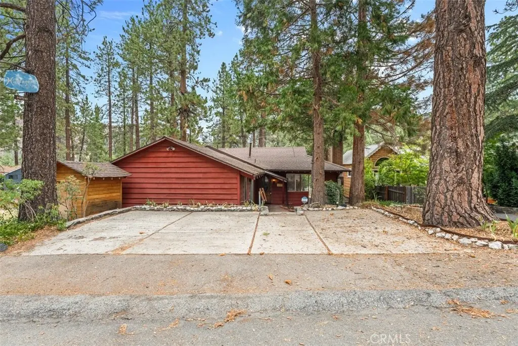 1056 Lark, Wrightwood, CA — listing photo 1