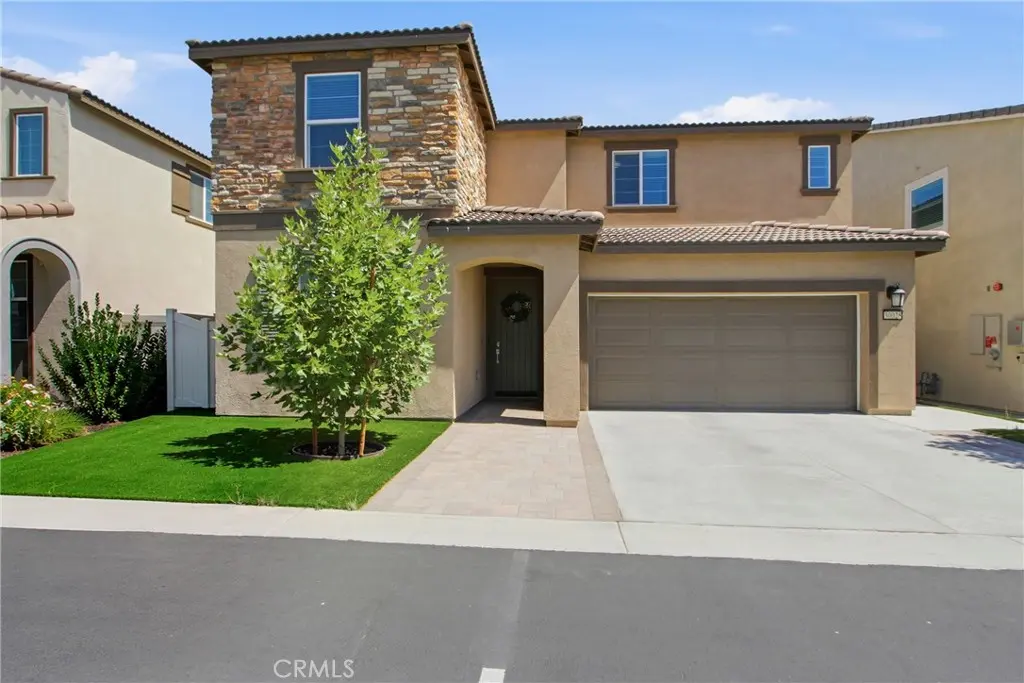Condominium for sale at 30028 Arroyo Springs, Murrieta, CA featuring 5 beds and 3 baths
