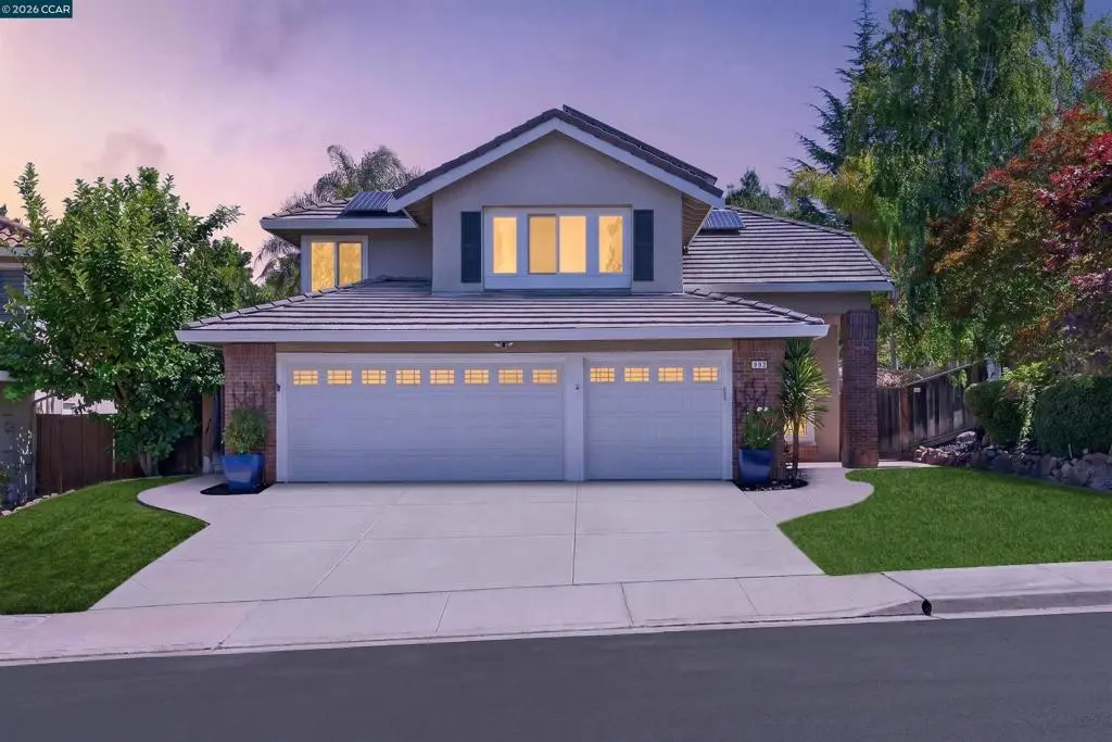 Single Family Residence for sale at 406 Skycrest Dr, Danville, CA featuring 5 beds and 3 baths