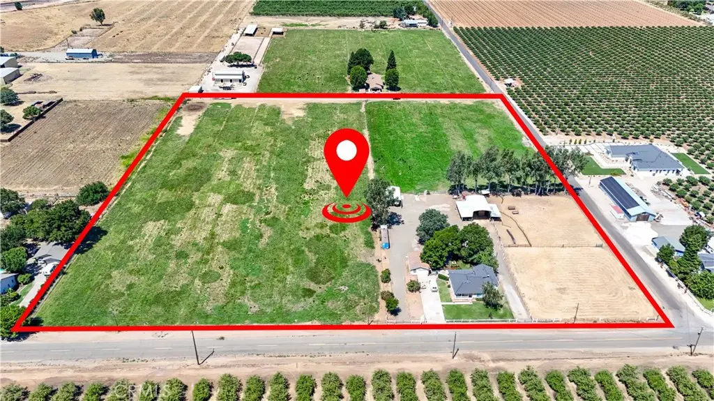 3555 Fresno, Le Grand, CA — listing photo 1
