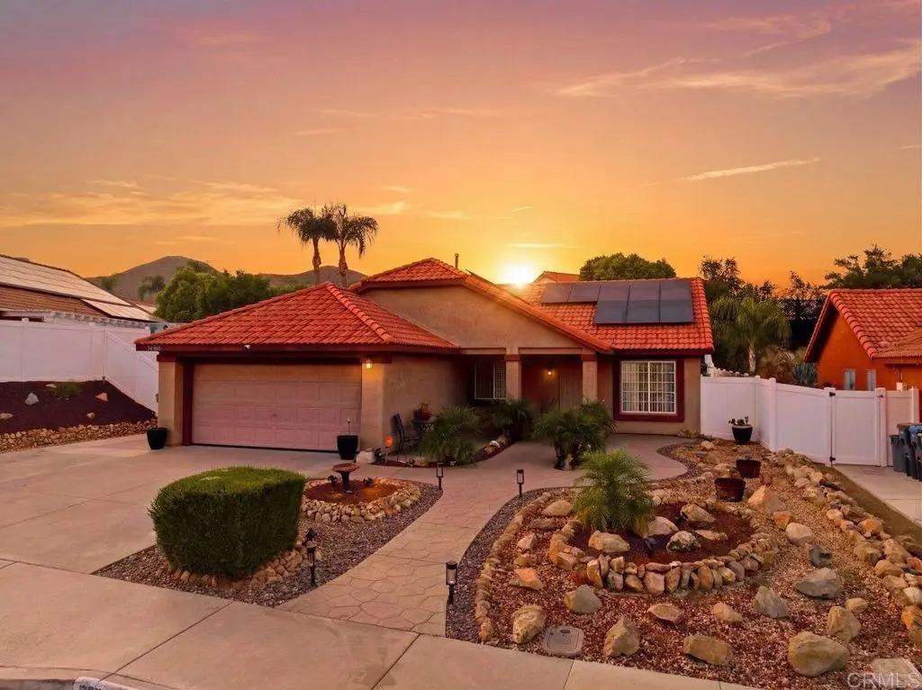 Single Family Residence for sale at 25520 Sun City Boulevard, Menifee, CA featuring 3 beds and 2 baths