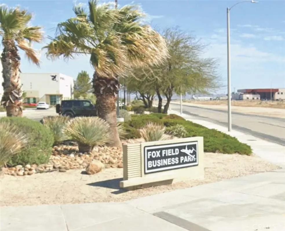 9 Great Western Dr, Lancaster, CA — listing photo 1