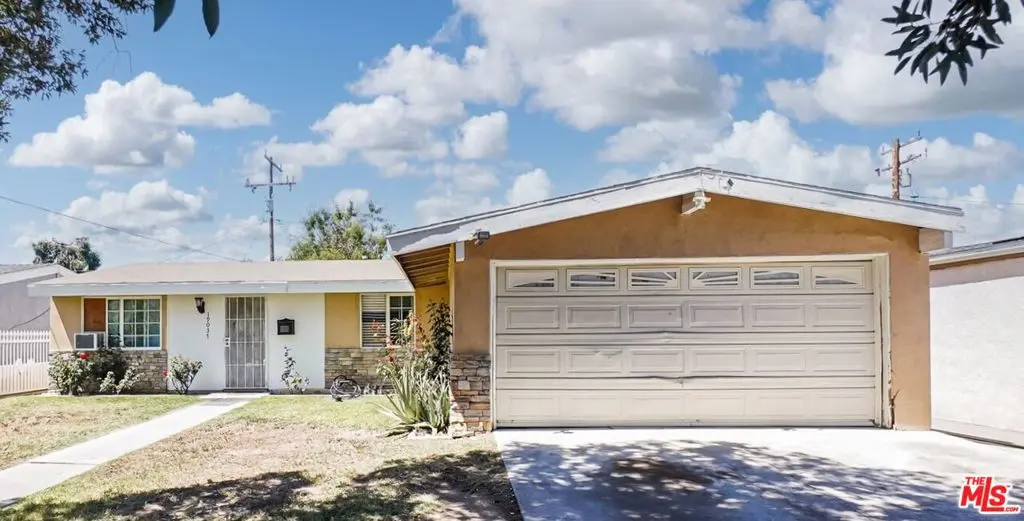 19037 Wellhaven Street, Santa Clarita, CA — listing photo 1