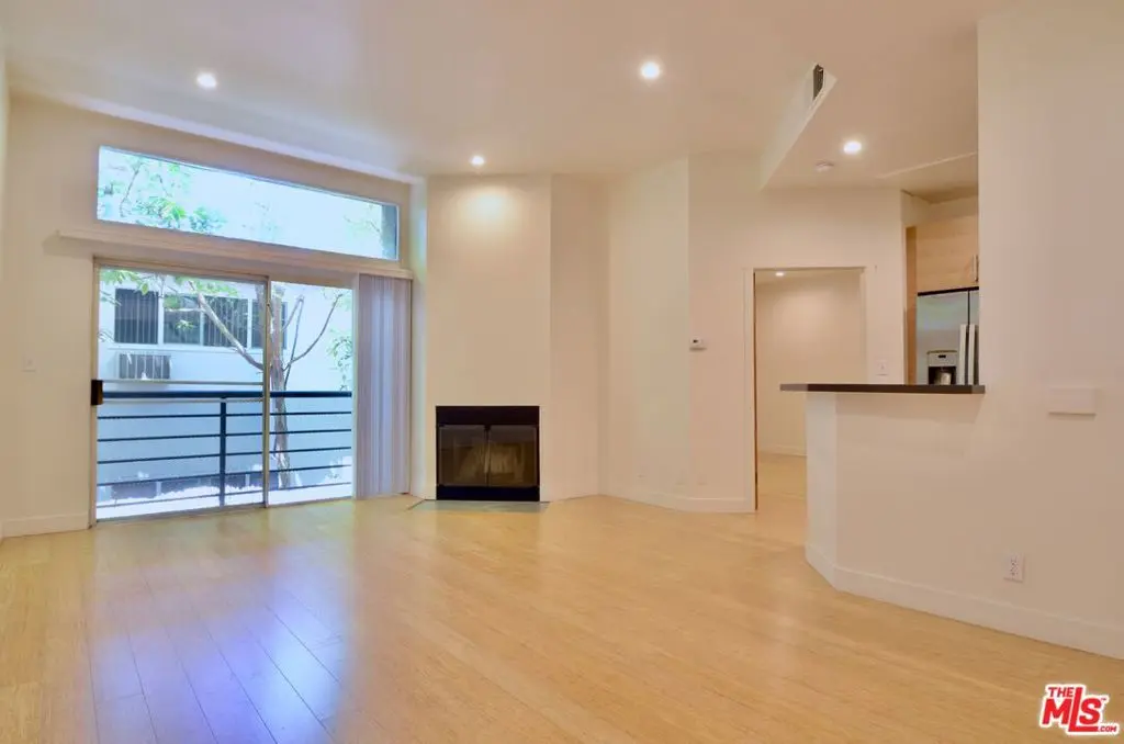 Residential Lease for rent at 7917 Selma Avenue 327, Los Angeles, Los Angeles County, CA featuring 1 bed and 1 bath