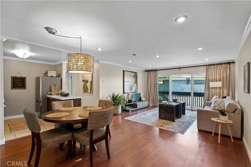 603 S Prospect Avenue 205, Redondo Beach, CA — listing photo 1