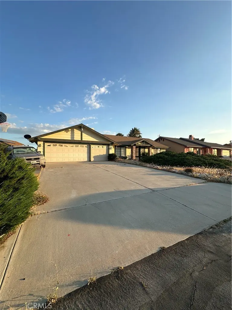 Single Family Residence for sale at 12581 Sunset Road, Victorville, CA featuring 3 beds and 2 baths