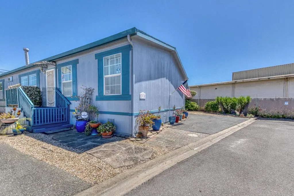 55 San Juan Grade Road 97, Salinas, CA — listing photo 1
